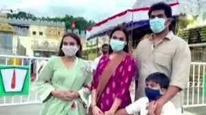 ஐஸ்வர்யா ரஜினிகாந்த் மற்றும் சவுந்தர்யா ரஜினிகாந்த்